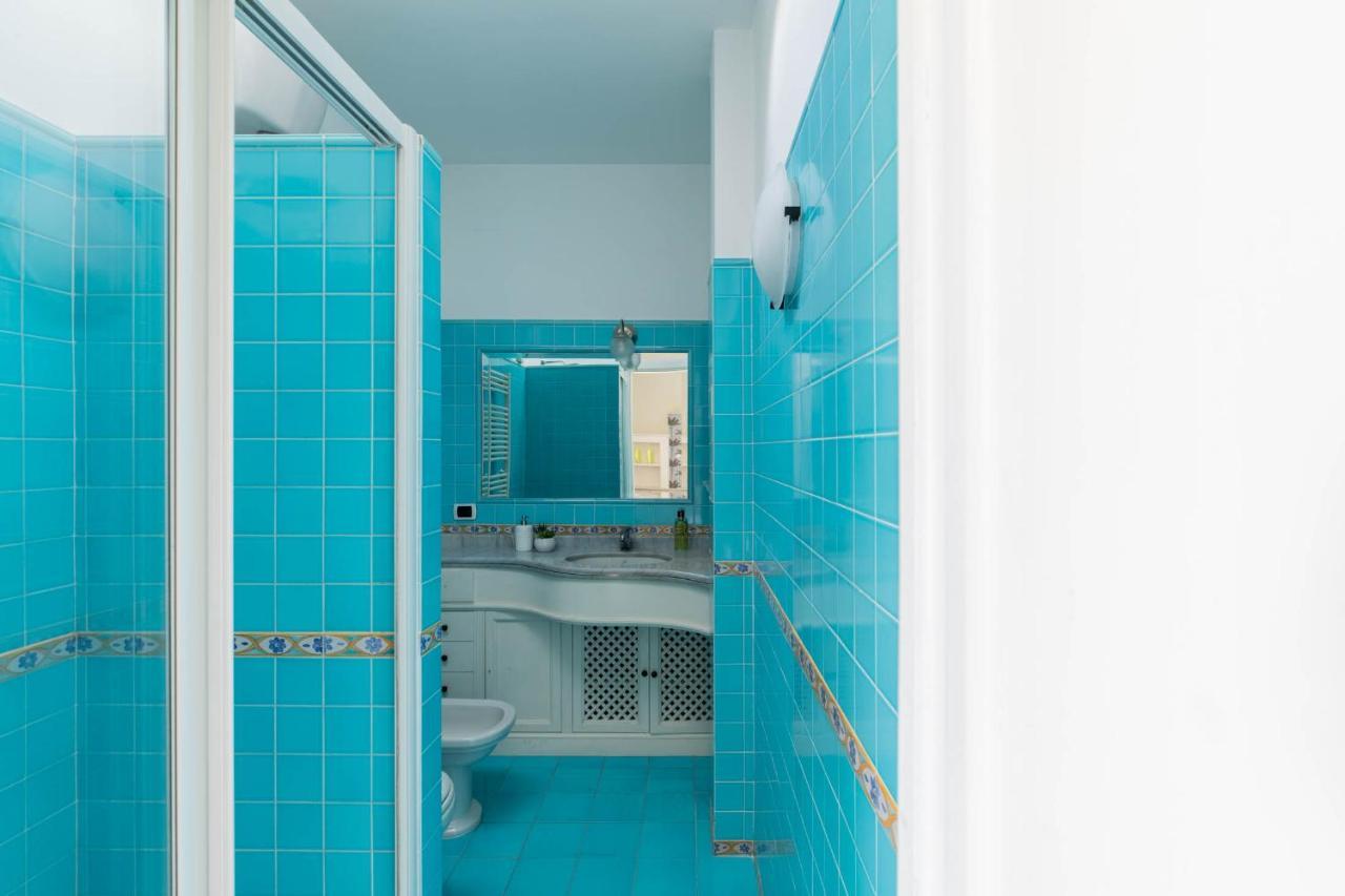 Apartment Iflat Margutta Colors On Canvas Rome