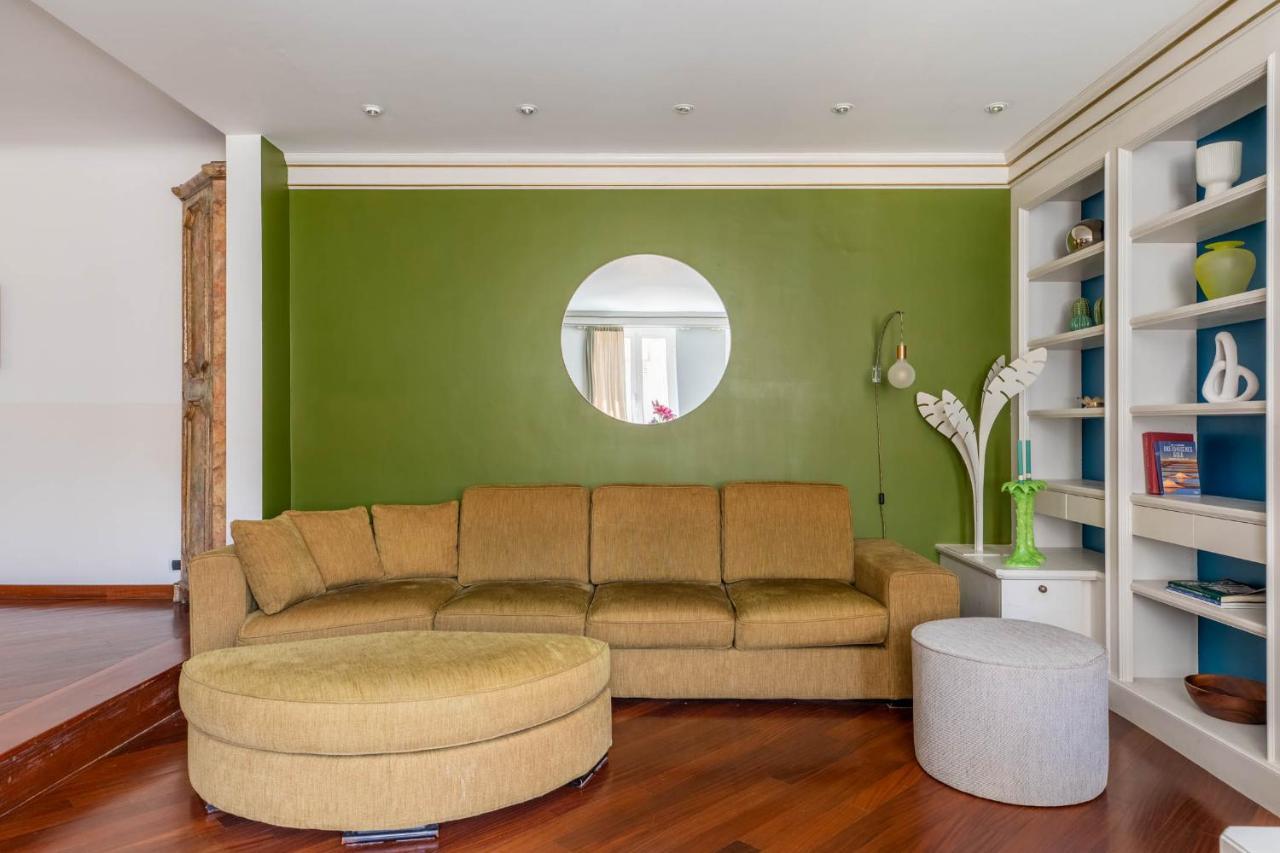 Apartment Iflat Margutta Colors On Canvas *