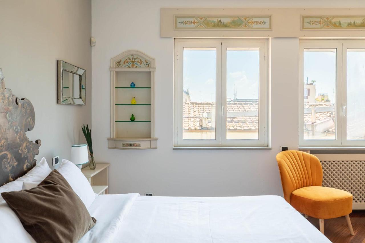 Iflat Margutta Colors On Canvas Apartment Rome
