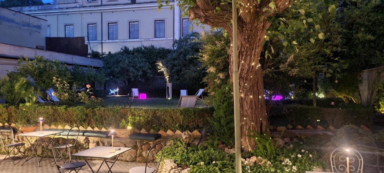 Riari Bed & Breakfast Rome