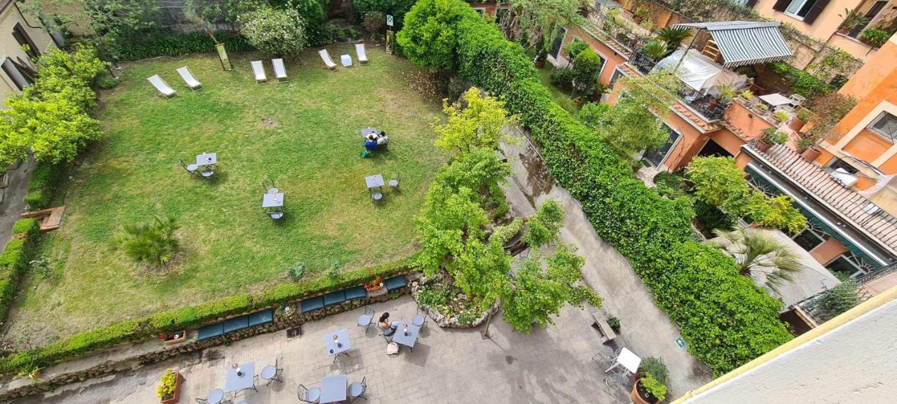 Riari 5* Rome