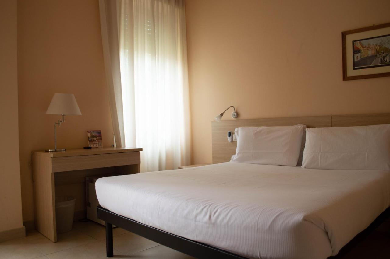 Riari Bed & Breakfast 5*