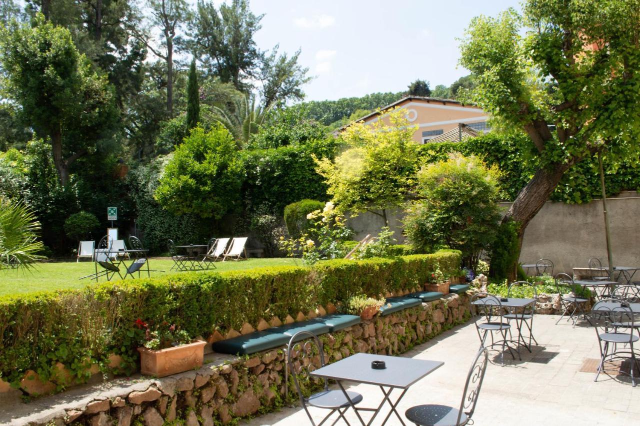 Bed & Breakfast Riari Rome