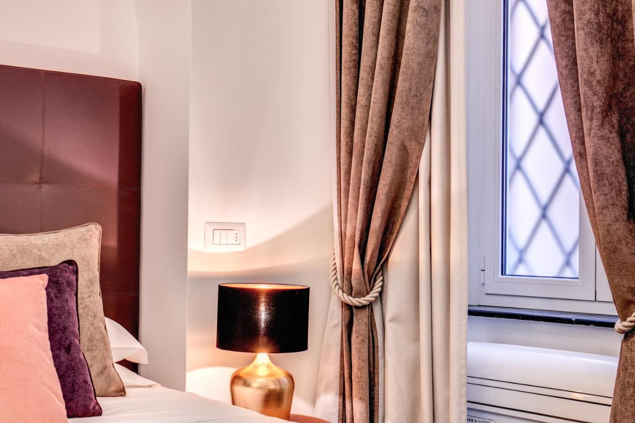 Telier Tomacelli Rome