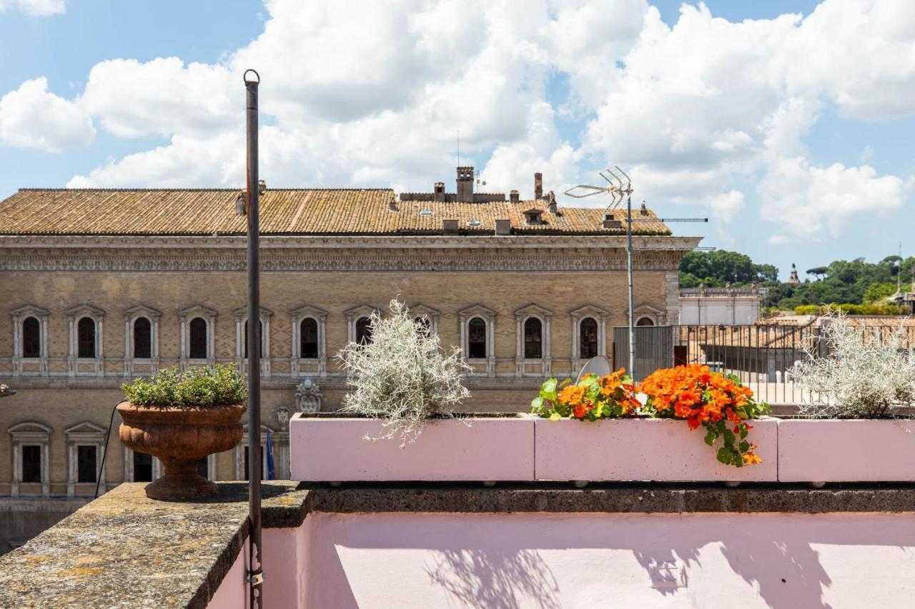 Iflat Penthouse In Campo De' Fiori Apartment Rome