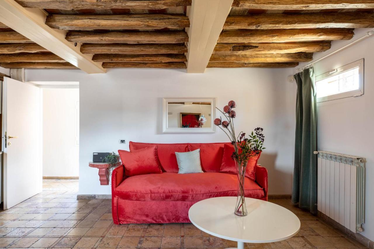 Apartment Iflat Penthouse In Campo De' Fiori Rome