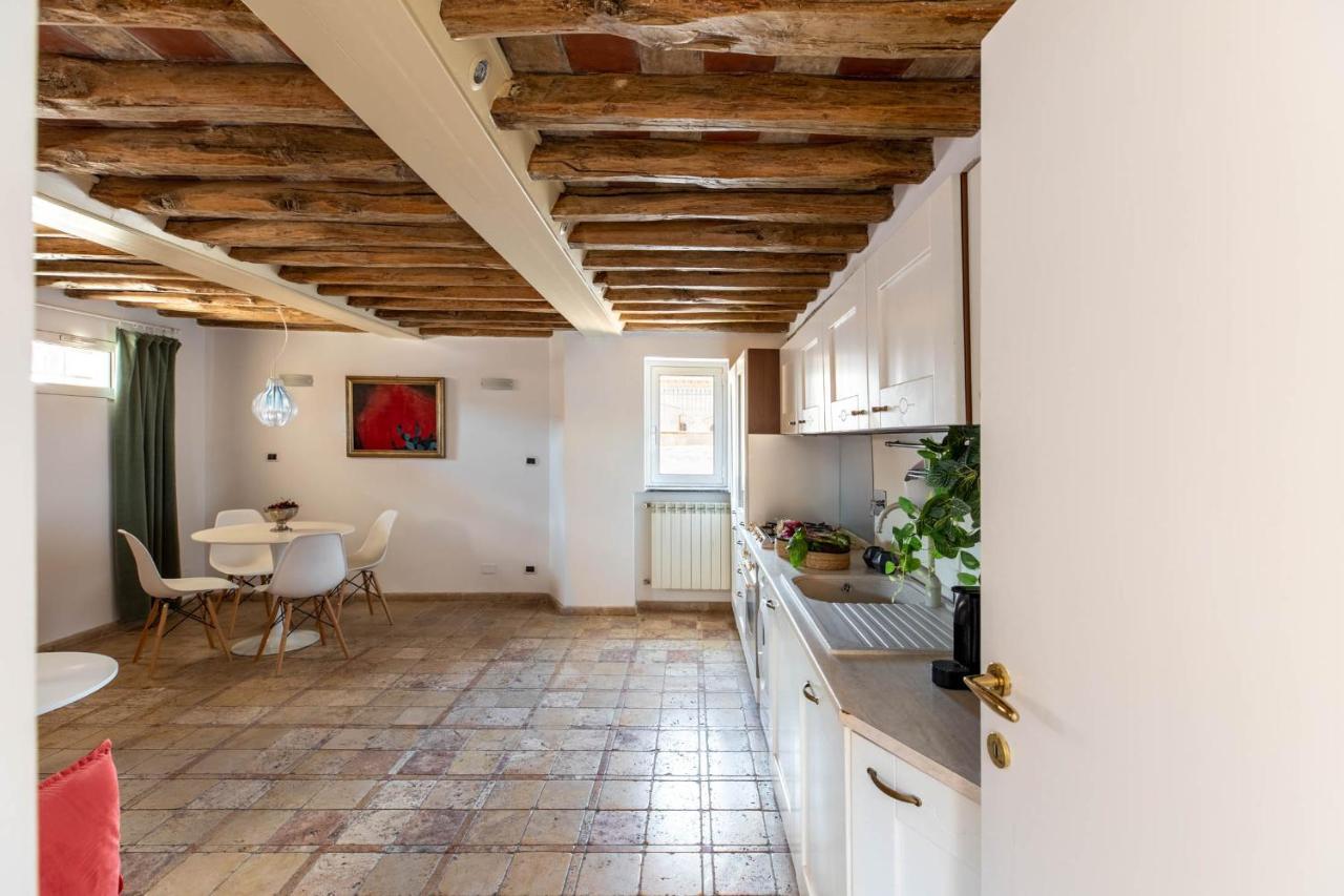 Iflat Penthouse In Campo De' Fiori Apartment *