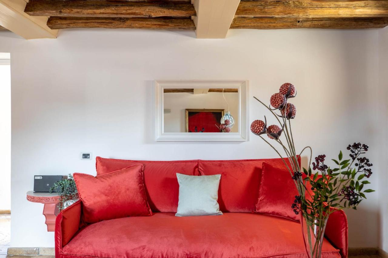 Iflat Penthouse In Campo De' Fiori * Rome