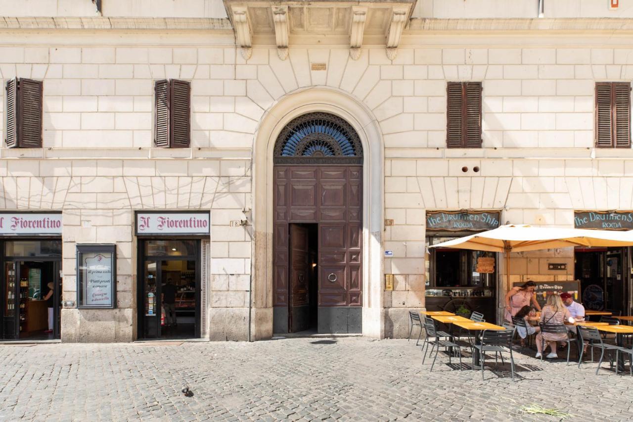 Iflat Penthouse In Campo De' Fiori * Rome