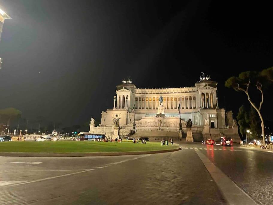 Gateway To Rome's Treasures Apartment *