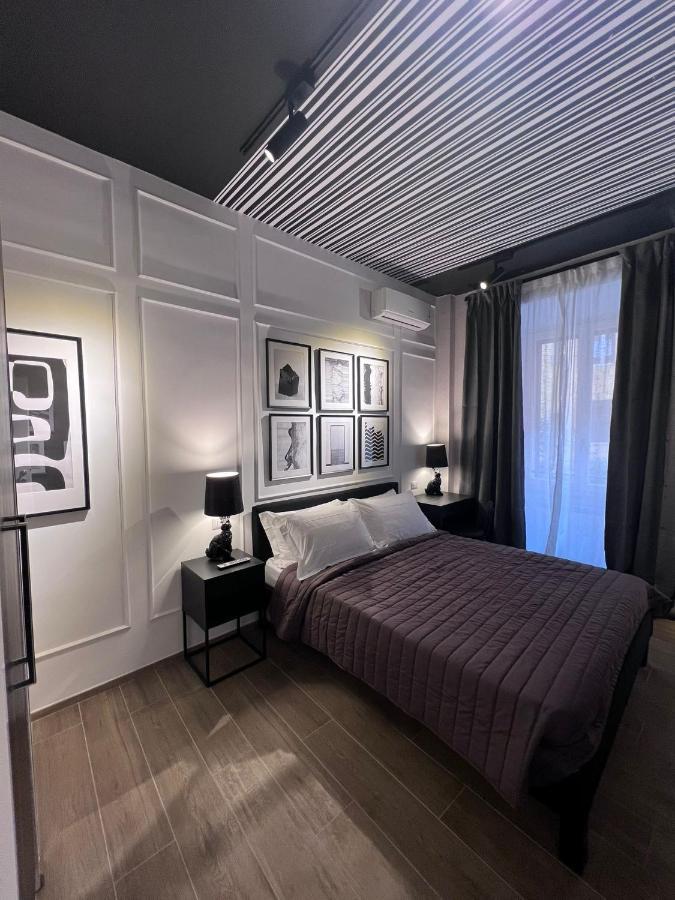 The B Place Cola Guest house Rome