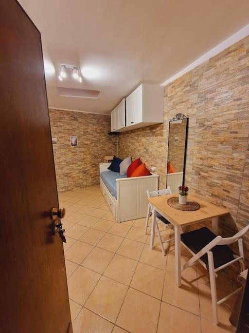 Mini La Bomboniera Apartment