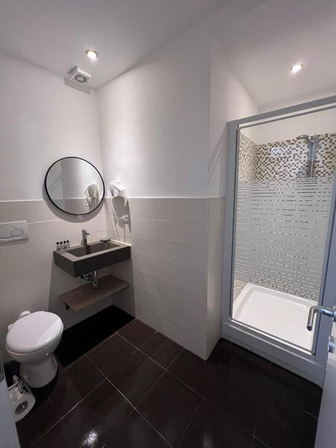 The B Place Cola Guest house Rome