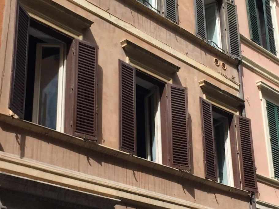Domvs Spagna Via Gregoriana Apartment Rome