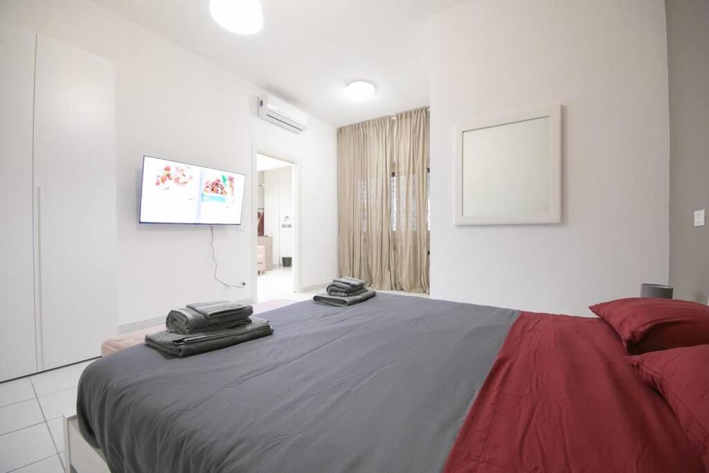 When In Rome, Like Romans Do Apartment