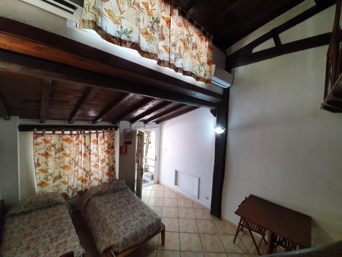 Beautiful In With Shared Swimming Pool Apartment Rome