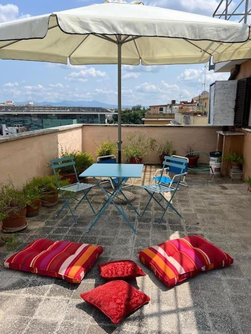 Con Ampio Terrazzo Apartment
