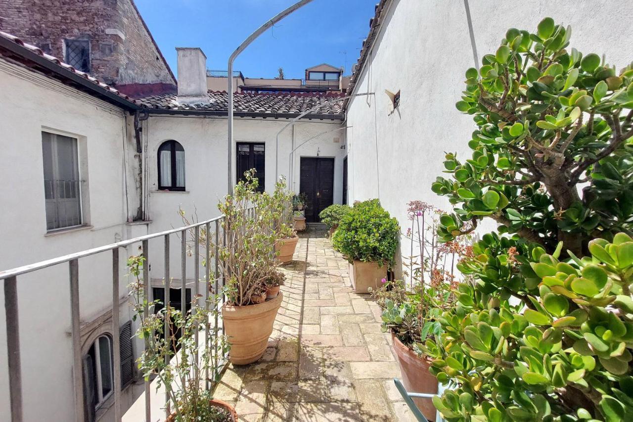 Ottavia Terrace Apartment *