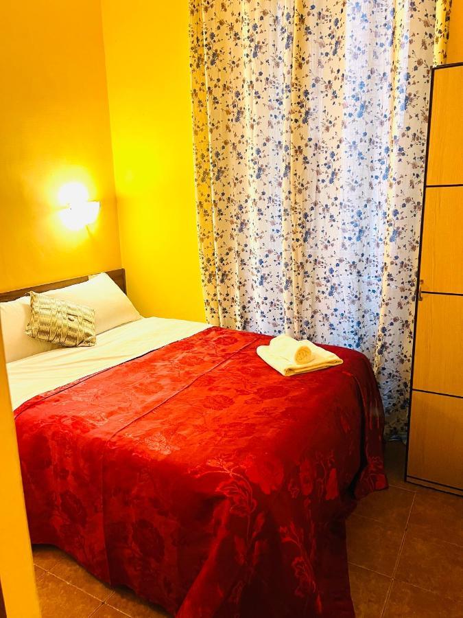 Guest house Magenta House *