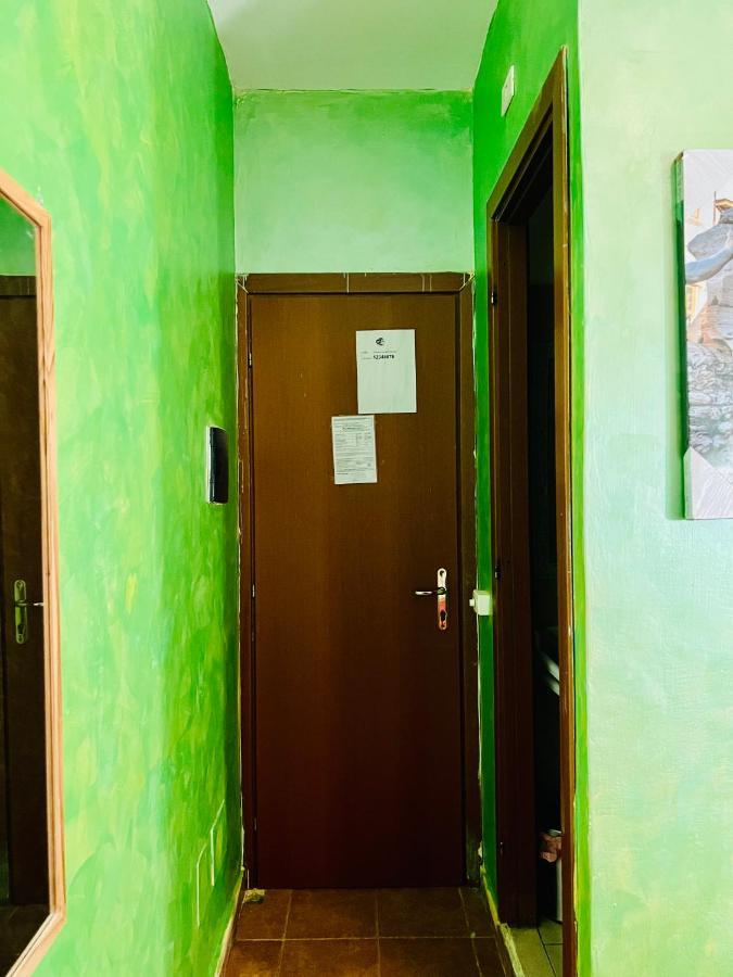 Guest house Magenta House *