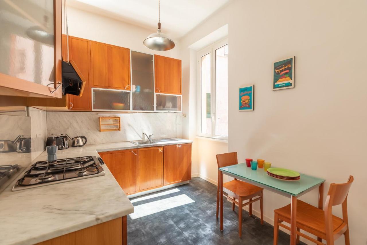 Apartment Campo De Fiori Large And Beautiful