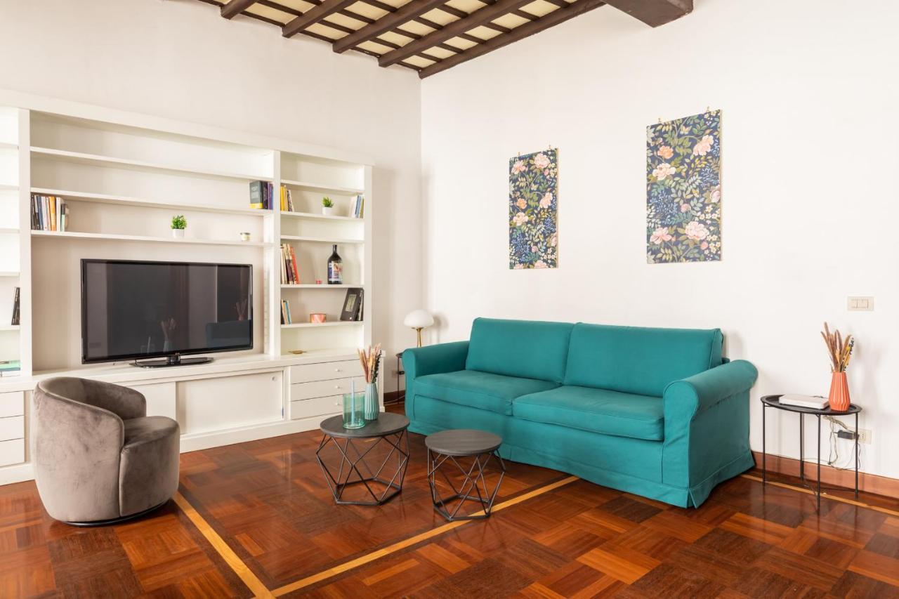 Campo De Fiori Large And Beautiful Apartment Rome