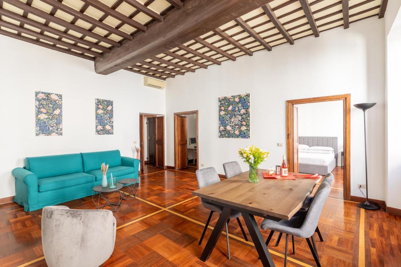 Apartment Campo De Fiori Large And Beautiful *