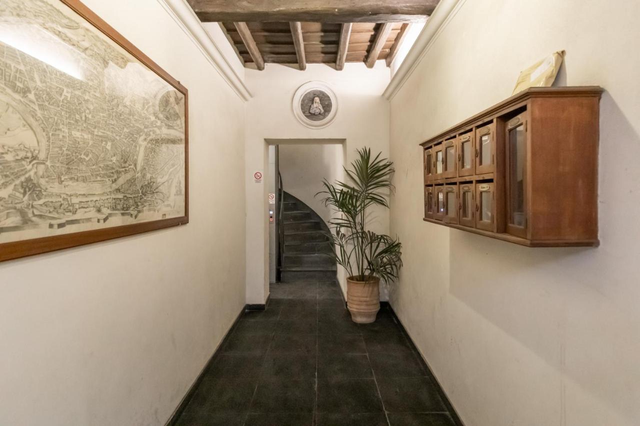 Apartment Campo De Fiori Large And Beautiful Rome