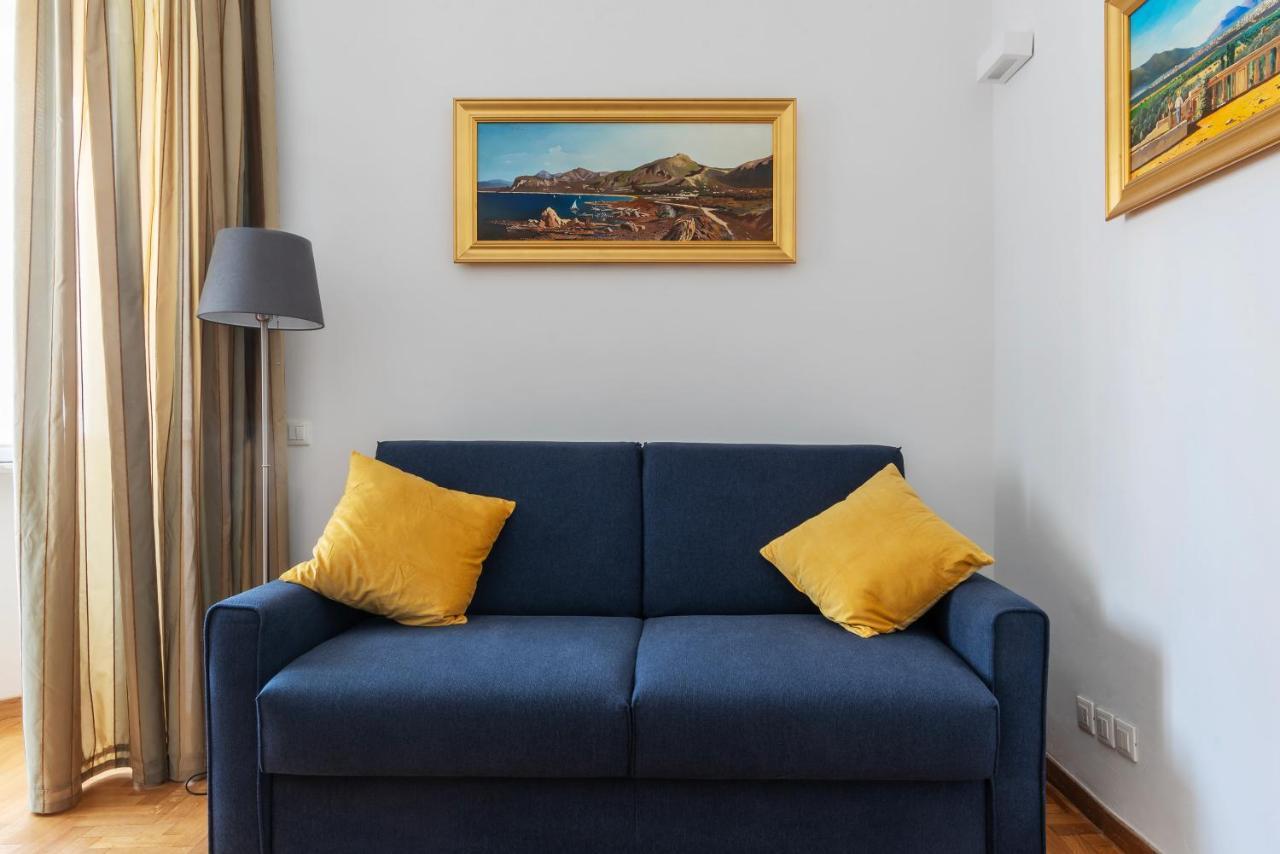Colosseo Honey Apartment