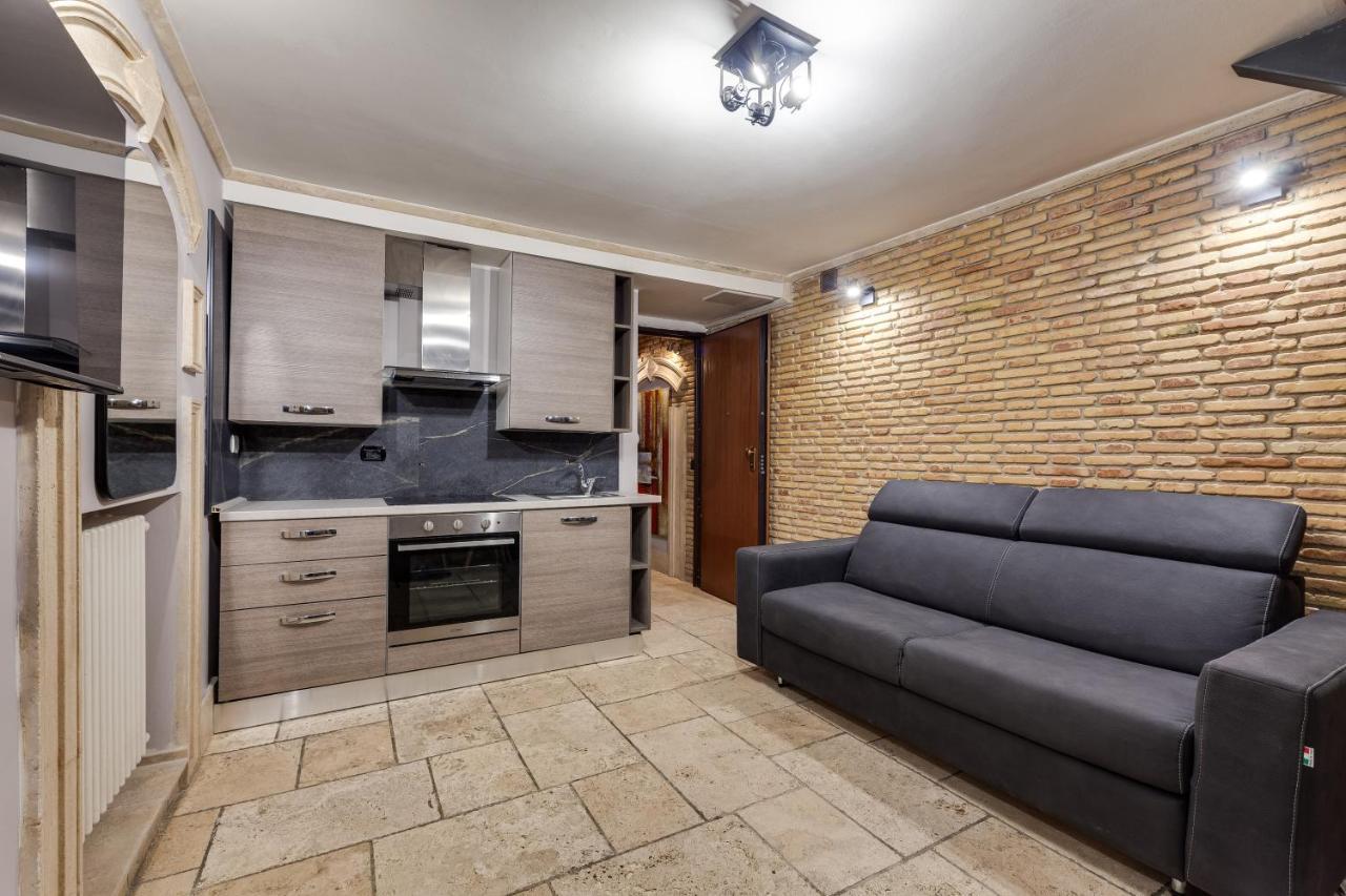 Lares Navona Appartamento *