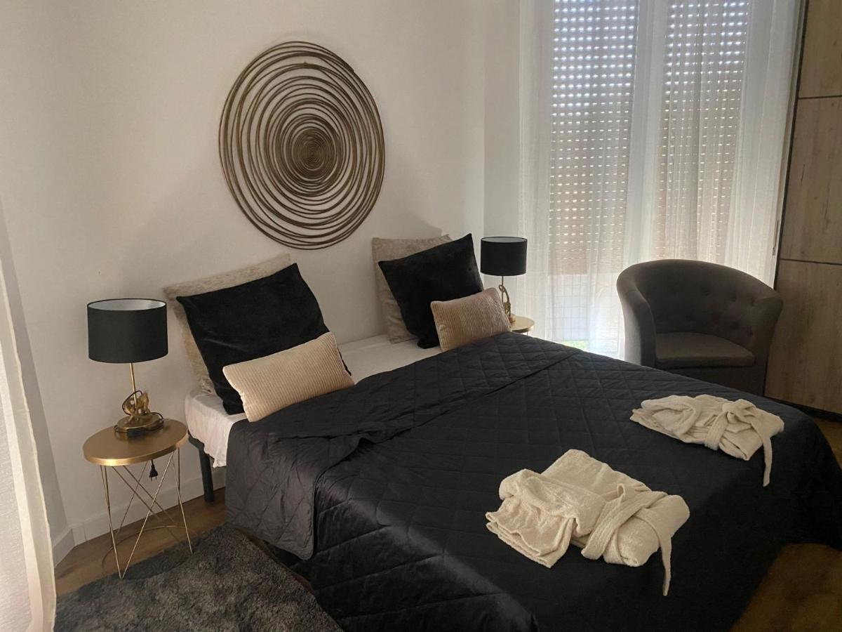 Eur Centro Lux Con Camino Rome