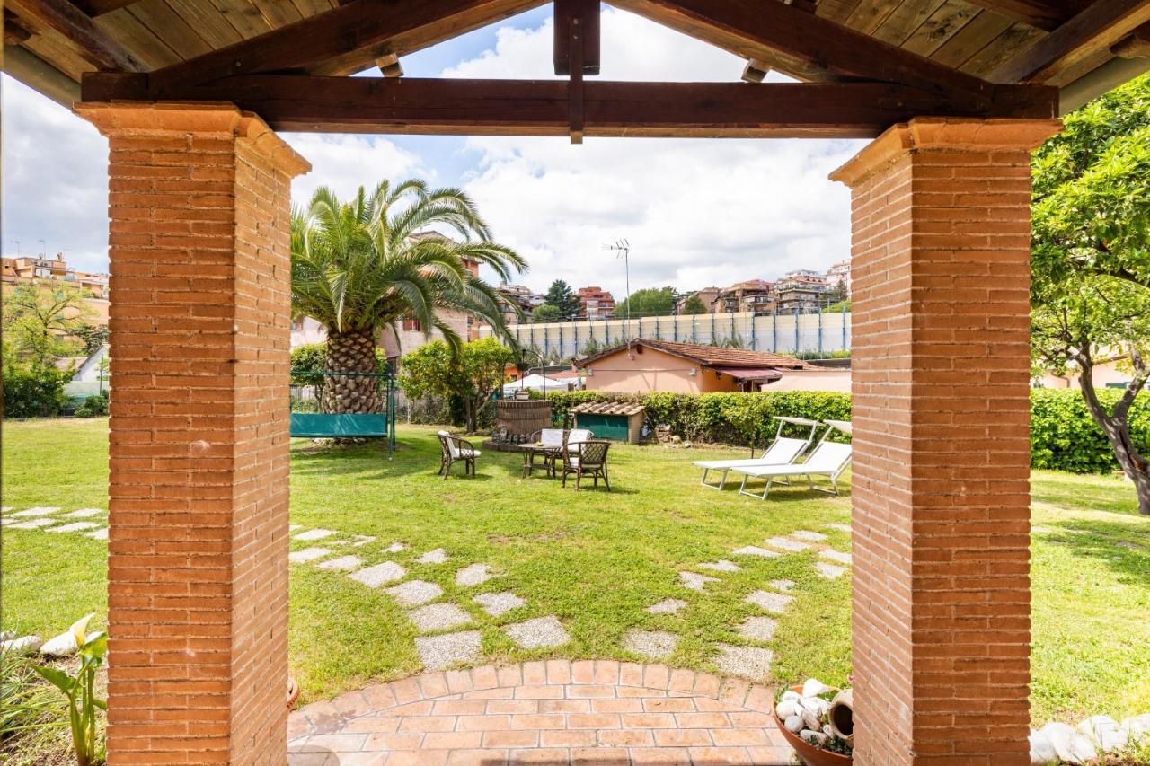 Peaceful Haven In Rome