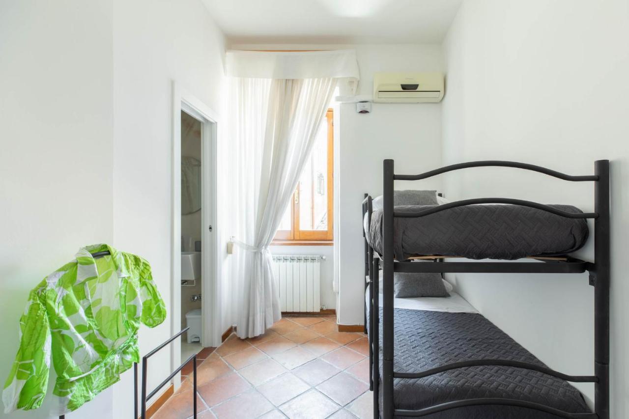 Iflat Pantheon's Roomy And Friendly Appartamento
