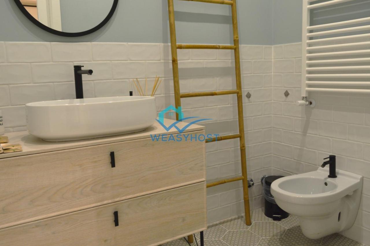 Apartment Renovated & Bright Tuscolanaflat Rome