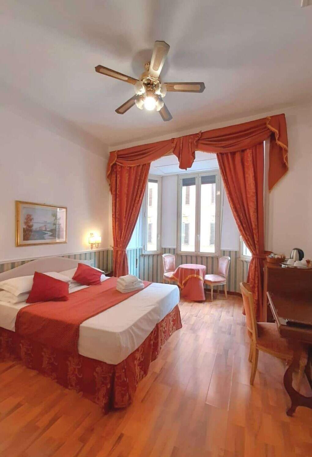 Hotel Porta Pia 3*