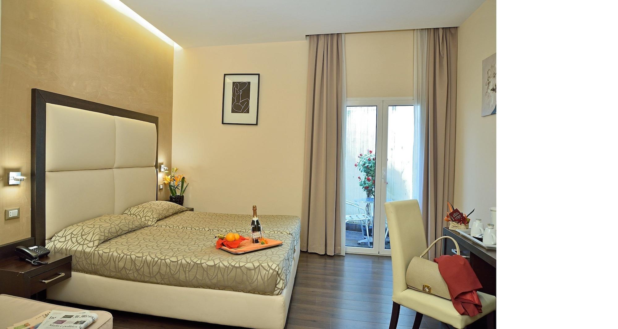 Hotel Catone District Rome