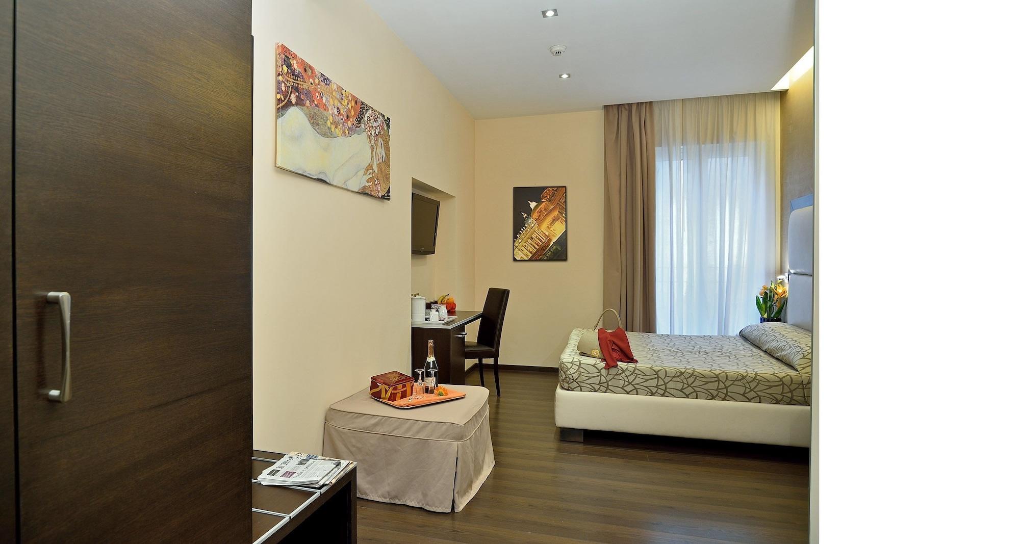 Catone District 3* Rome