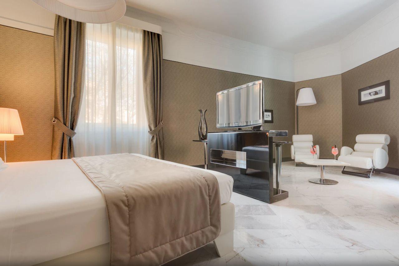 Hotel Grand Palace Rome