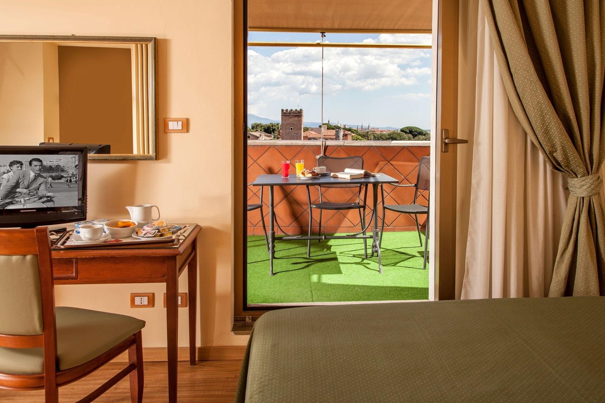 Hotel Colosseum 3*