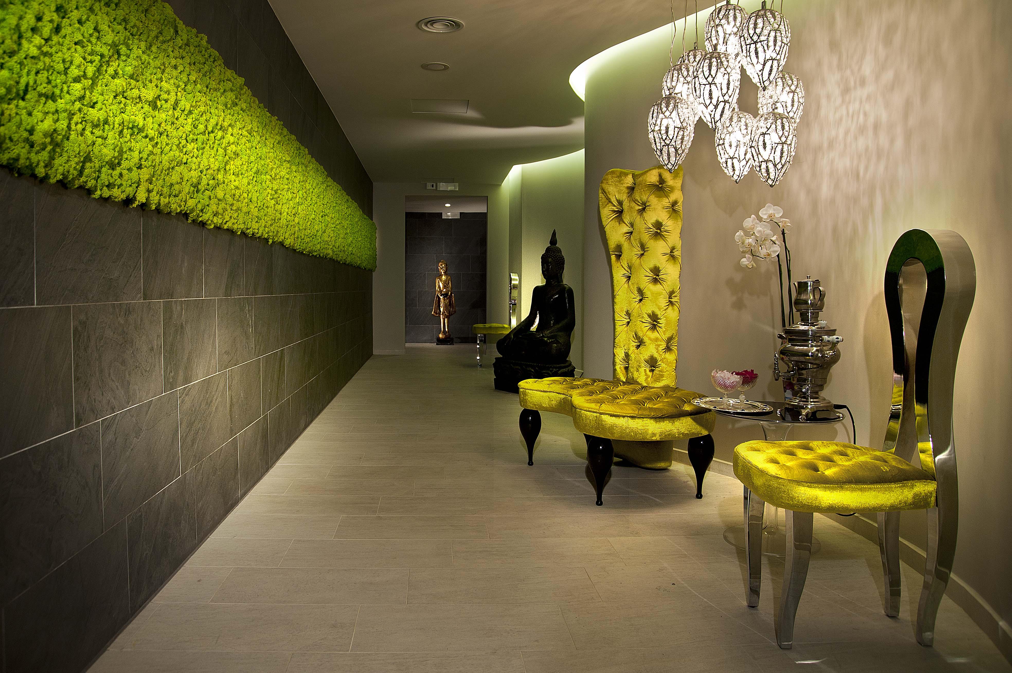 Radisson Blu Ghr Hotel 4*