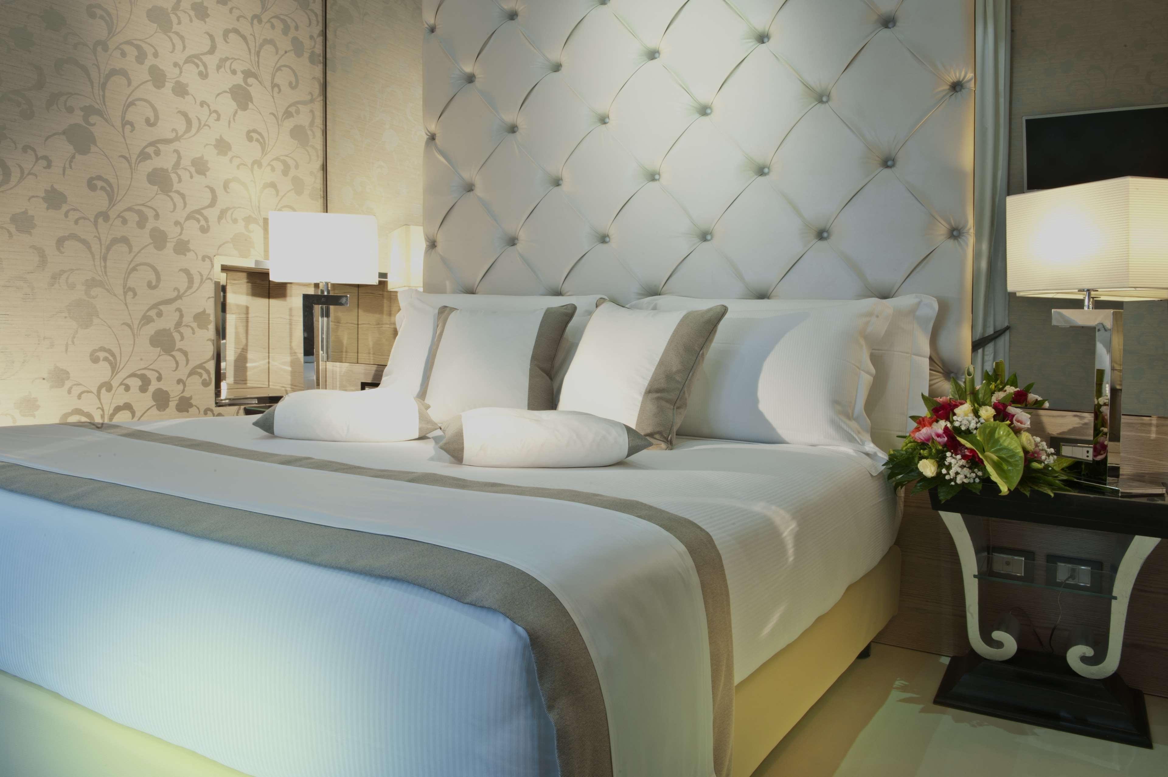 Radisson Blu Ghr Hotel 4*