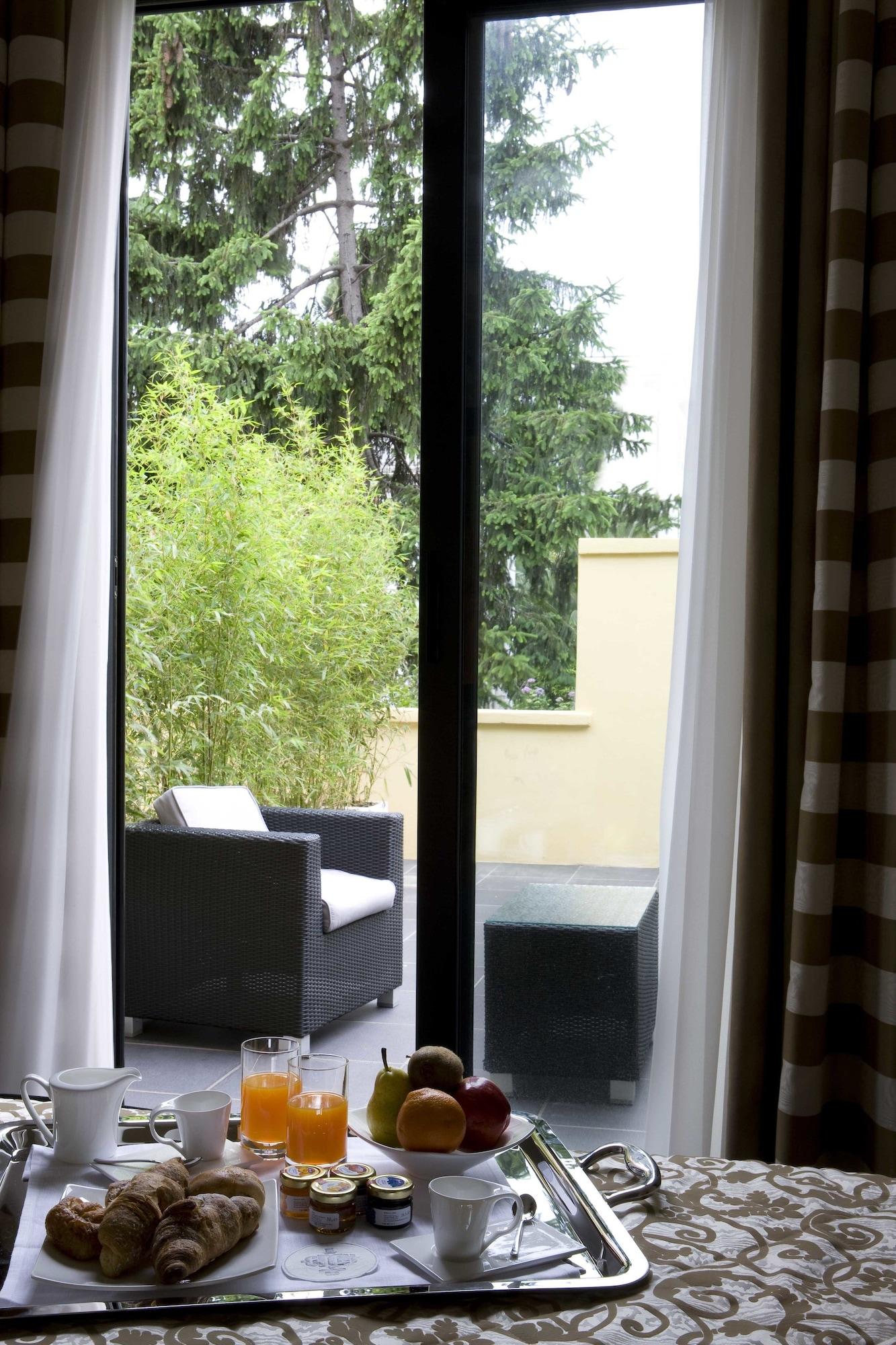 Western Cinemusic Hotel Rome