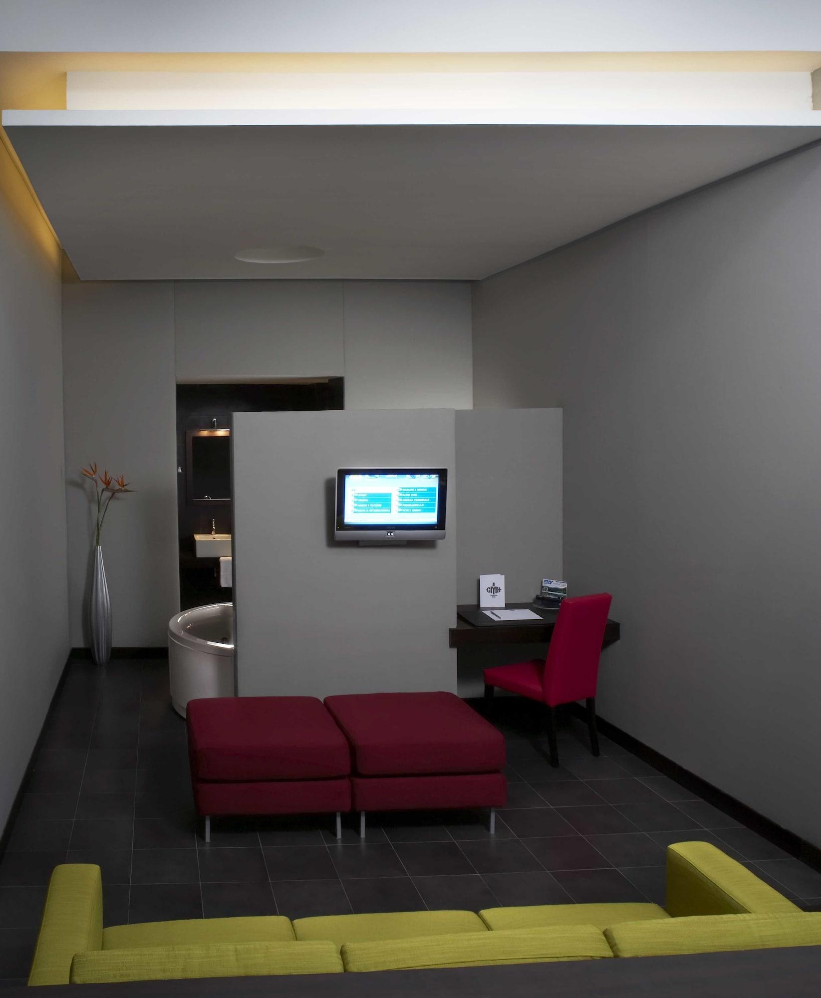 Western Cinemusic Hotel Roma