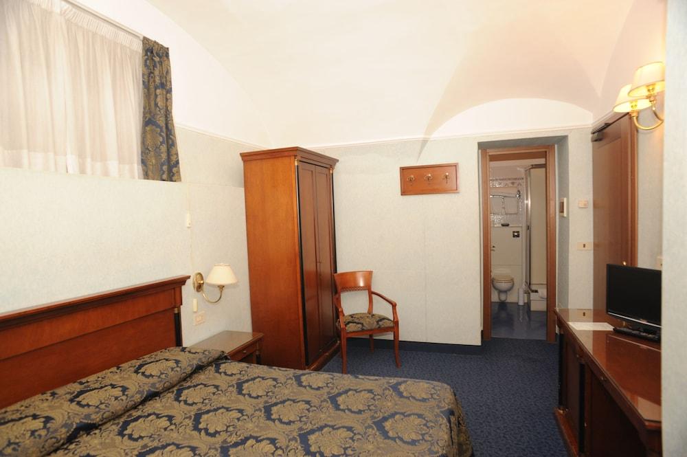 Hotel Silva Rome