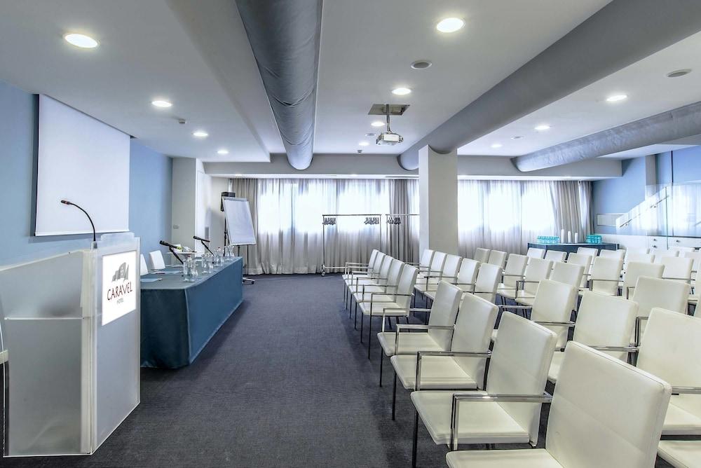 Caravel Hotel Rome