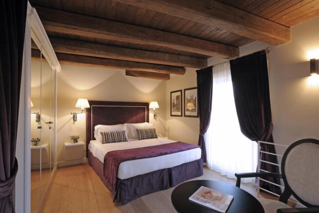 Hotel Trevi Palace Luxury Rome