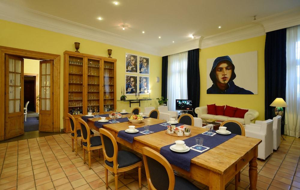 Cairoli Hotel Rome