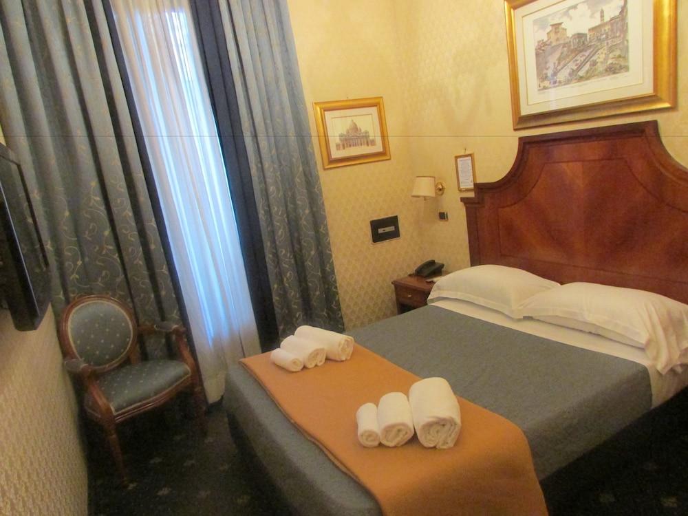 Les D'or Guest house Rome