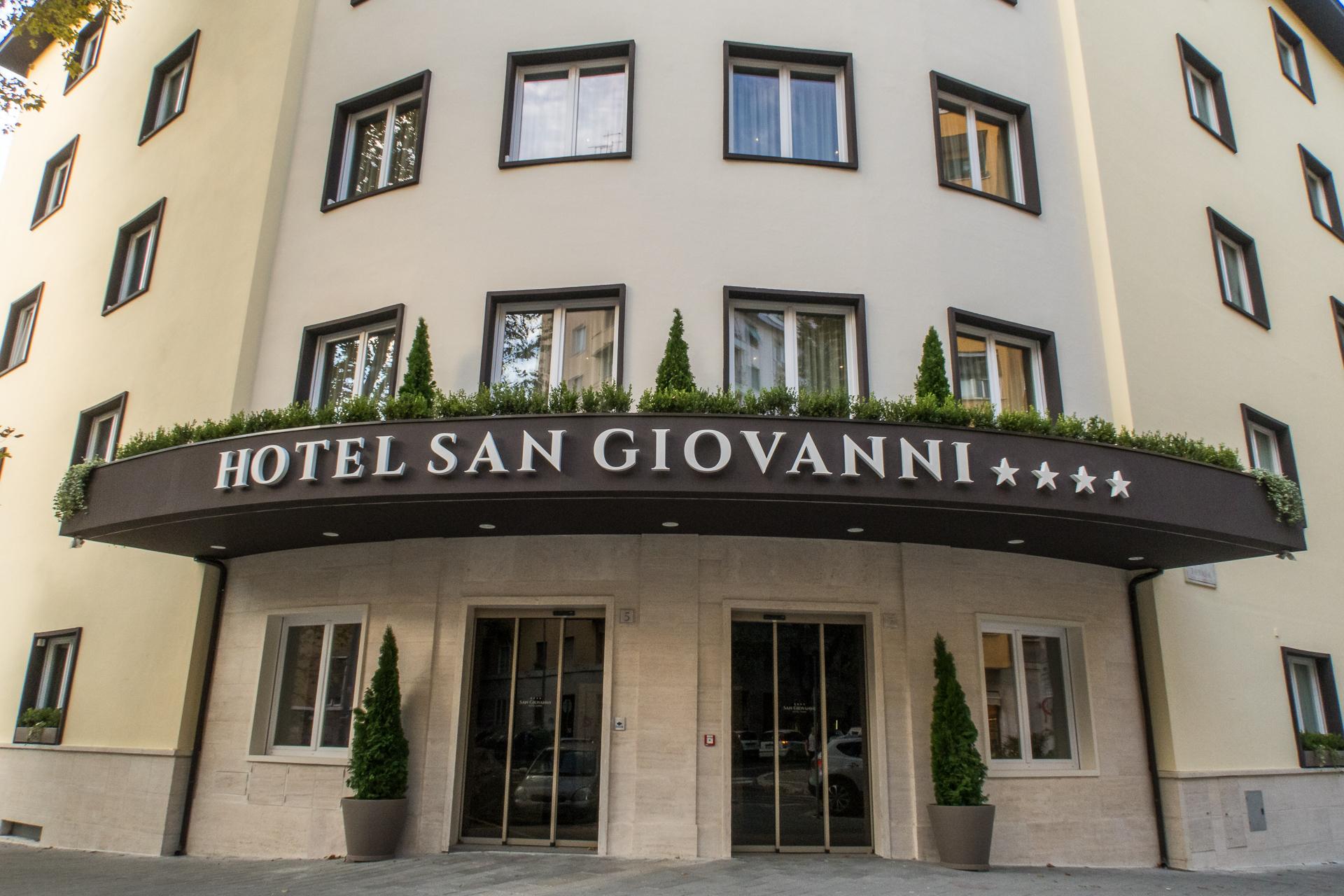 San Giovanni 4* Rome