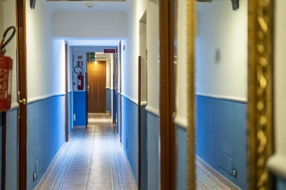 Ferrarese Hotel Rome